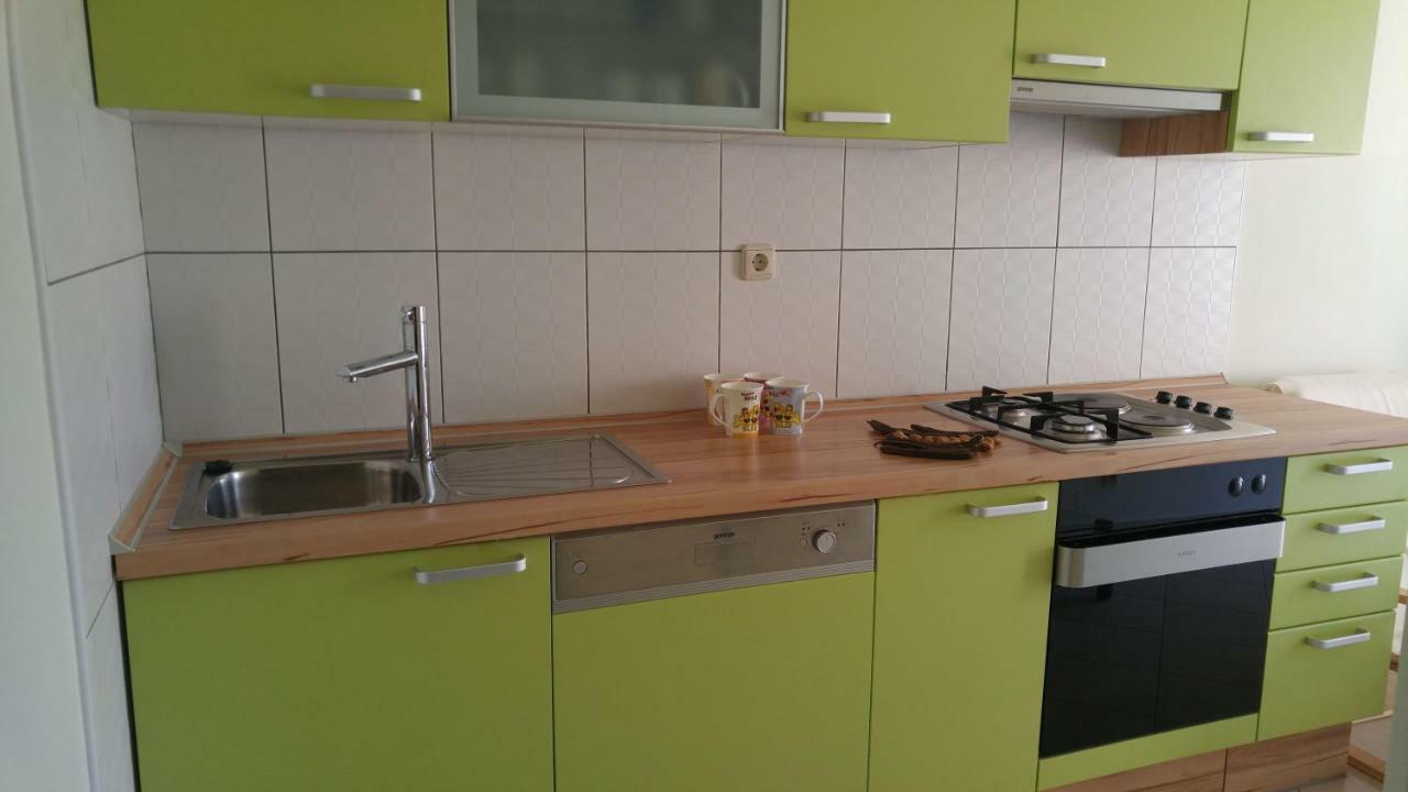 Two Bedroom Apartment Near Beach And Center Split Extérieur photo