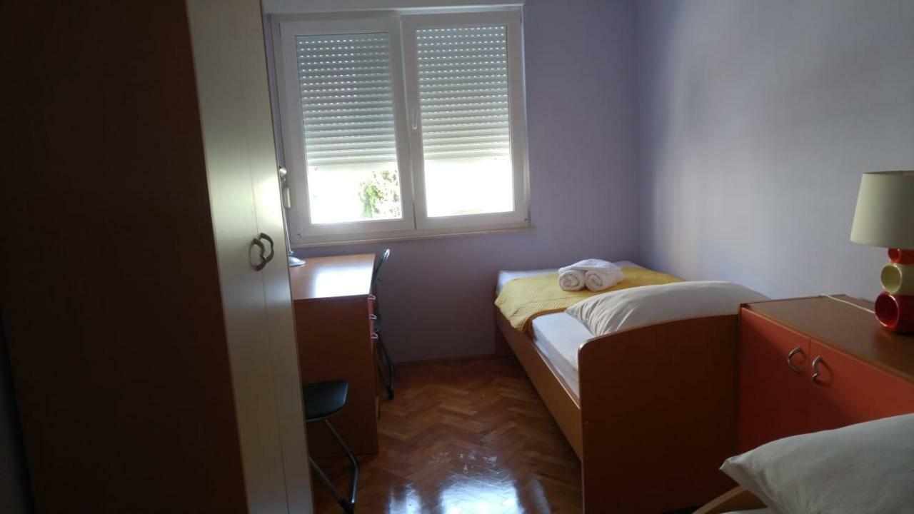 Two Bedroom Apartment Near Beach And Center Split Extérieur photo